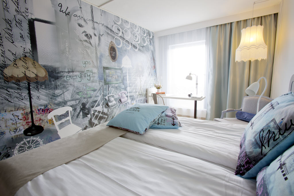 Kuvaoikeudet:: Fotograf Jessica Lund, Studio Halsingegatan 39, 070-623 76 23, fotograf@jessicalund.se Scandic Malmen, room, bed